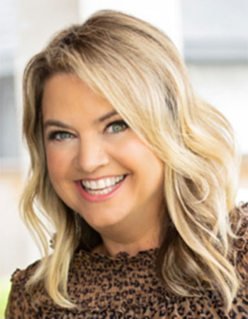 Robin &nbsp; Kitzmiller Headshot